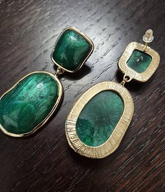 Серьги Зеленые камни